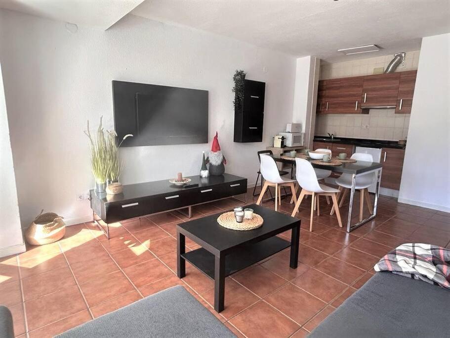 Little Rest Montblanc 6 Pax Personas Wifi Garaje Plaza Pradollano Apartment Monachil Exterior photo